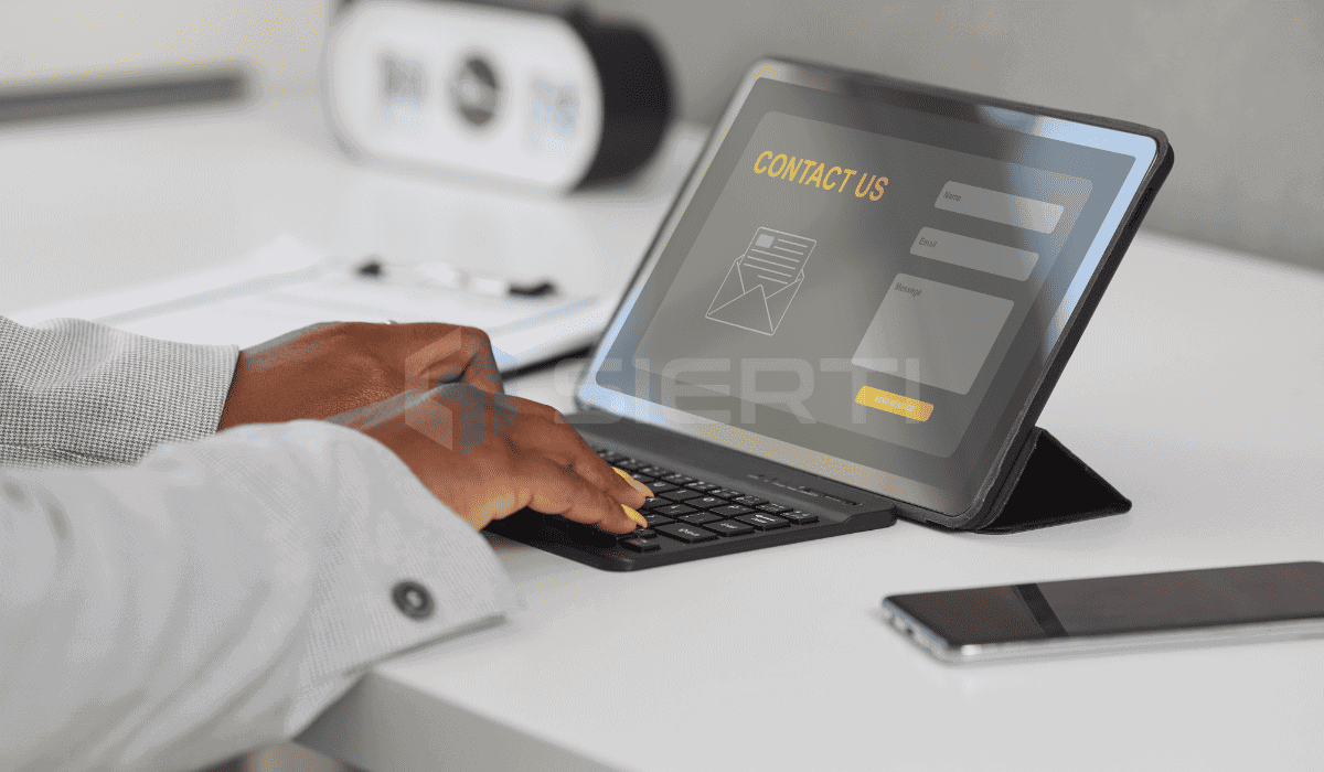 Formulário web com autenticação SMTP